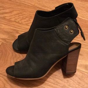 Nine West sandals